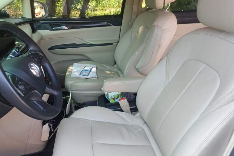Used Buick GL8 2022 ES Landtrek 653T Luxury Edition Left Front Seat