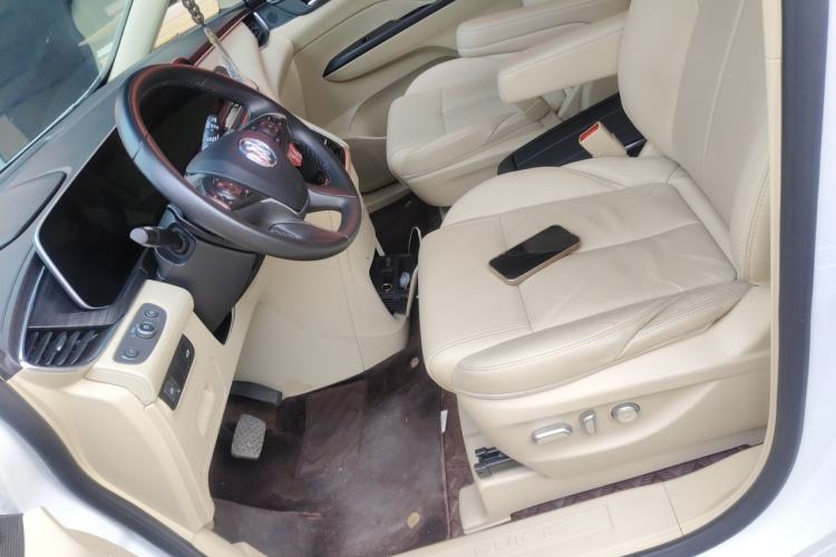 Used Buick GL8 2022 ES Landtrek 653T Luxury Edition Left Front Seat