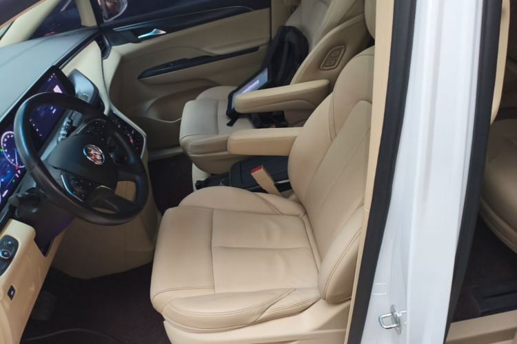 Used Buick GL8 2022 ES Landtrek 653T Luxury Edition Left Front Seat