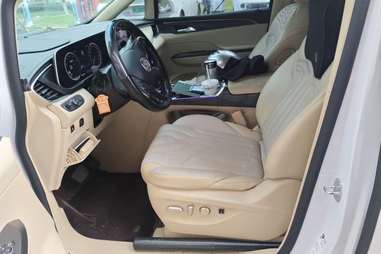 Used Buick GL8 2022 ES Landtrek 653T Luxury Edition Left Front Seat