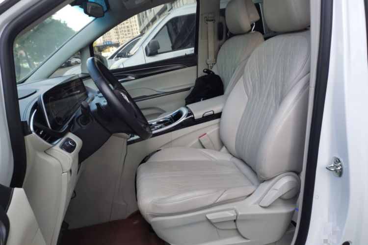 Used Buick GL8 2022 ES Landtrek 653T Comfort Edition Left Front Seat