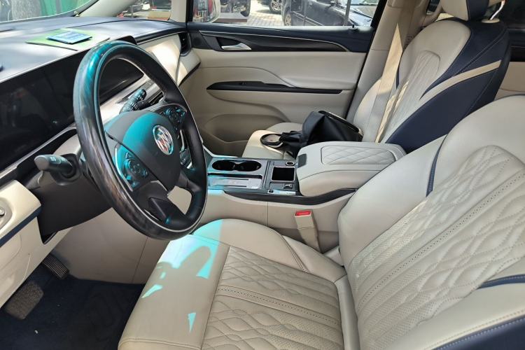 Used Buick GL8 2022 ES Landtrek 653T Comfort Edition Left Front Seat