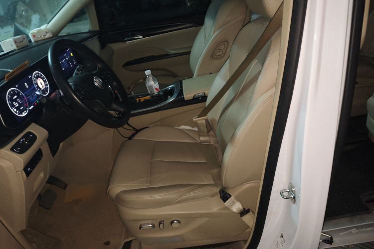 Used Buick GL8 2022 ES Landtrek 653T Luxury Edition Left Front Seat