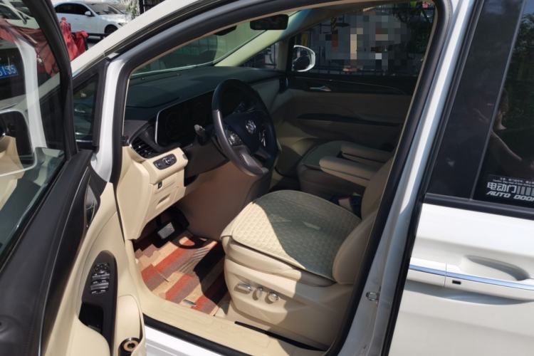 Used Buick GL8 2022 ES Land Cruiser 653T Luxury Model Left Front Seat