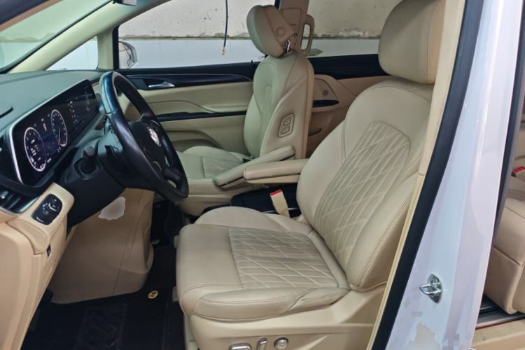 Used Buick GL8 2022 ES Land Cruiser 653T Luxury Model Left Front Seat