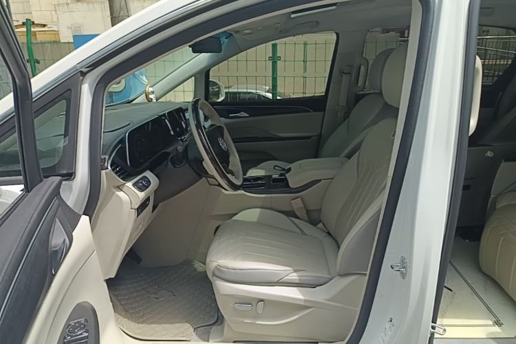 Used Buick GL8 2022 ES Landtrek 653T Comfort Edition Left Front Seat