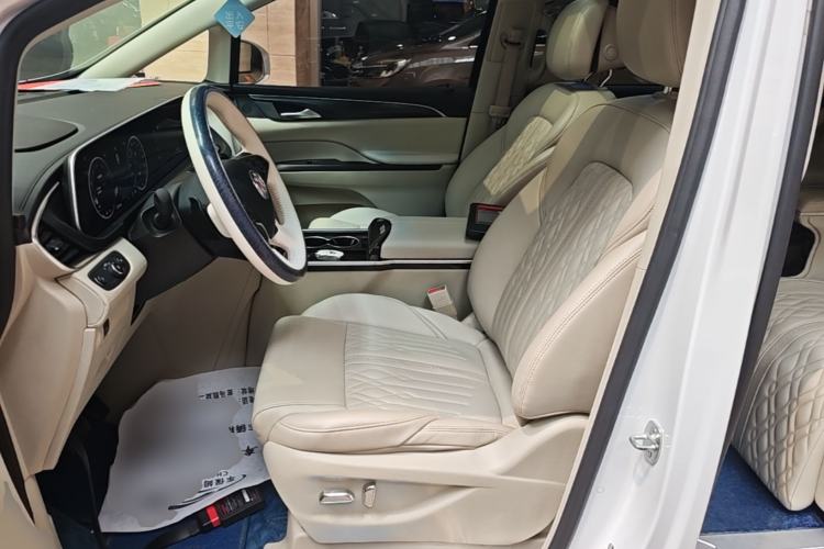 Used Buick GL8 2022 ES Landtrek 653T Comfort Edition Left Front Seat