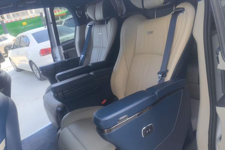 Used Buick GL8 2022 ES Landtrek 653T Comfort Edition Left Rear Seat