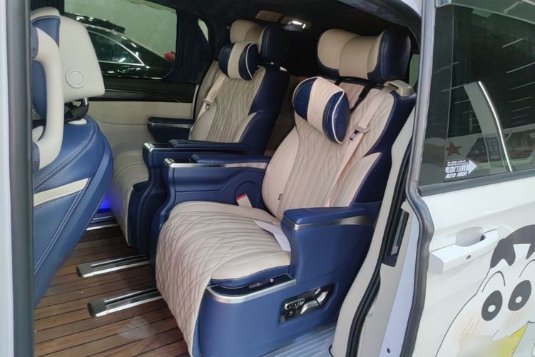 Used Buick GL8 2022 ES Landtrek 653T Comfort Edition Left Rear Seat