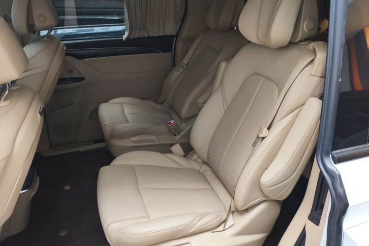 Used Buick GL8 2022 ES Landtrek 653T Luxury Edition Left Rear Seat
