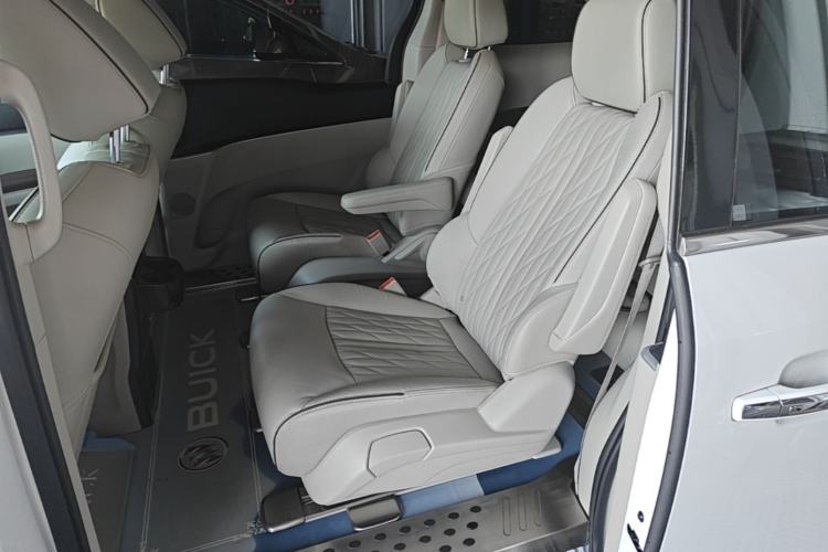 Used Buick GL8 2022 Land Business Class 652T Luxury Model Left Rear Seat