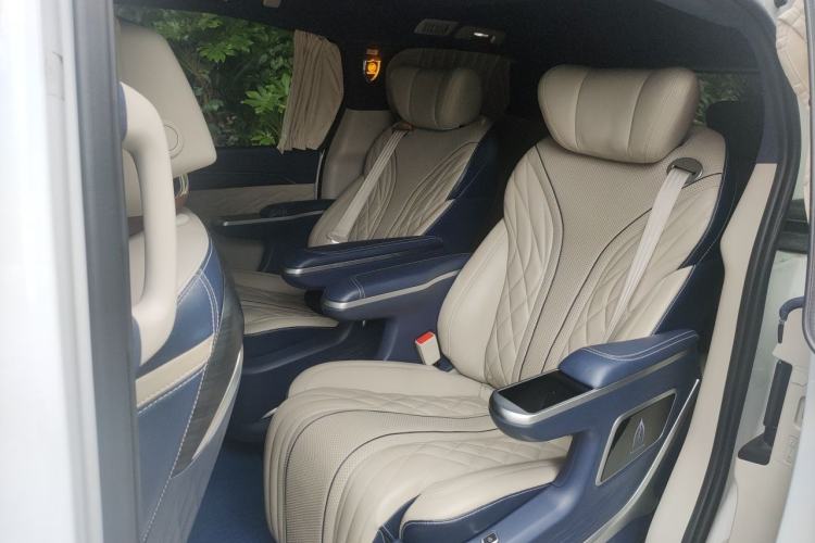 Used Buick GL8 2022 ES Landtrek 653T Comfort Edition Left Rear Seat