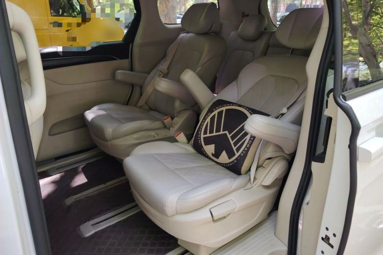 Used Buick GL8 2022 ES Landtrek 653T Comfort Edition Left Rear Seat