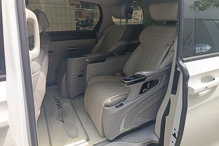 Used Buick GL8 2022 ES Landtrek 653T Comfort Edition Left Rear Seat