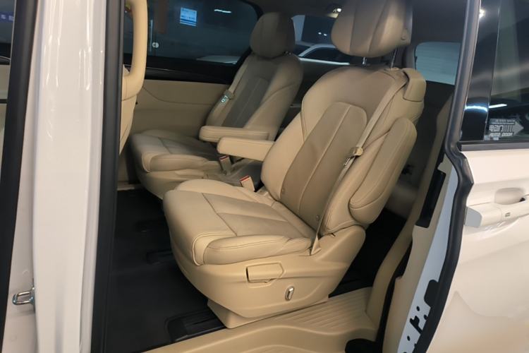 Used Buick GL8 2022 ES Landtrek 653T Luxury Edition Left Rear Seat