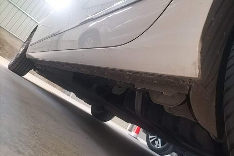 Used Buick GL8 2022 Land Business Class 652T Luxury Model Left Side Sill