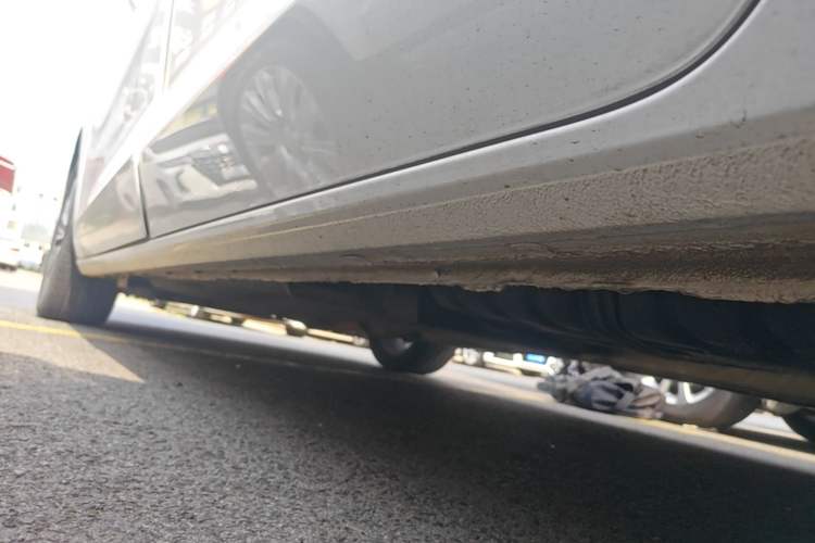 Used Buick GL8 2022 ES Land Cruiser 653T Luxury Model Left Side Sill