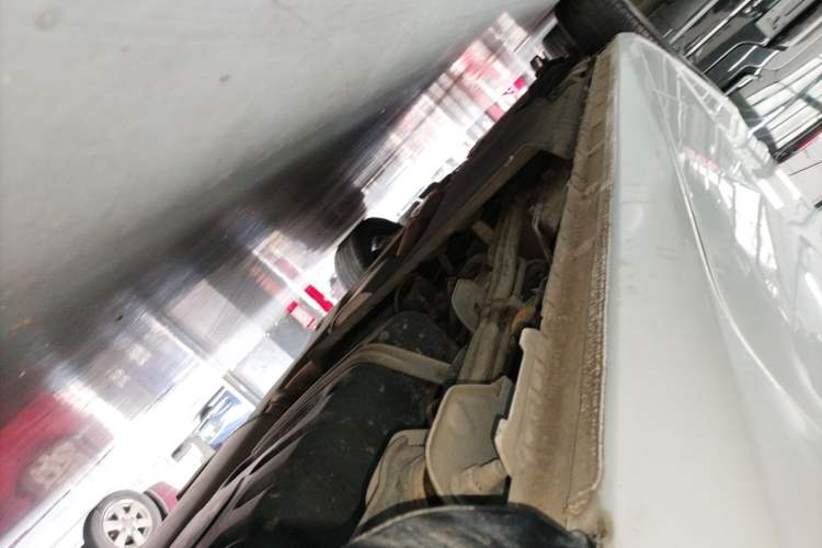 Used Buick GL8 2022 Land Cruiser Executive Class 652T Comfort Model Left Side Sill