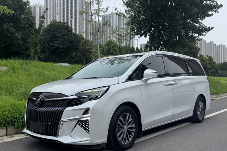 Buick GL8 2022 ES Landtrek 653T Luxury Edition с пробегом Guazi used car, China used car export, Used car for sale, Used cars, Cheapest cars for sale