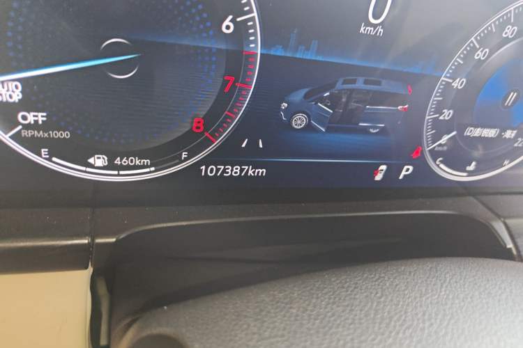 Used Buick GL8 2022 ES Land Cruiser 653T Luxury Model Odometer Close Up