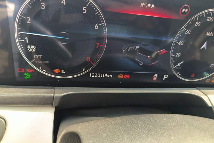 Used Buick GL8 2022 ES Landtrek 653T Comfort Edition Odometer Close Up