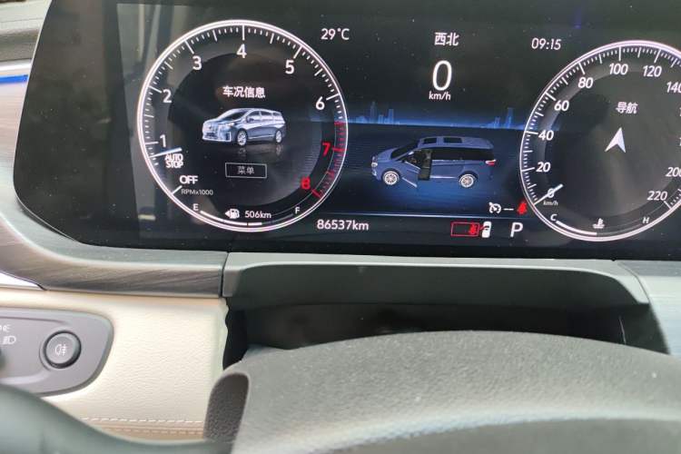 Used Buick GL8 2022 ES Landtrek 653T Comfort Edition Odometer Close Up