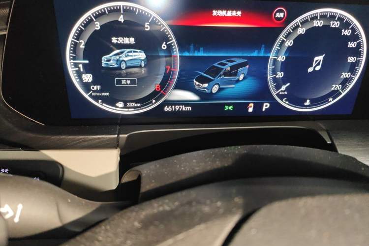 Used Buick GL8 2022 ES Landtrek 653T Comfort Edition Odometer Close Up