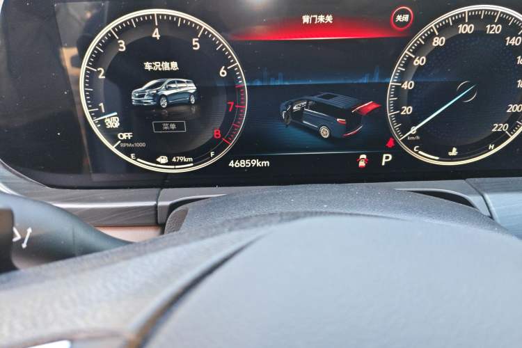 Used Buick GL8 2022 ES Landtrek 653T Comfort Edition Odometer Close Up