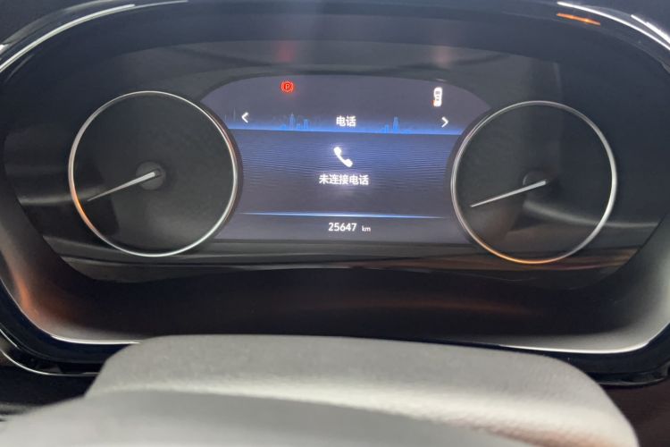Used Buick GL8 2022 Land Business Class 652T Luxury Model Odometer Close Up