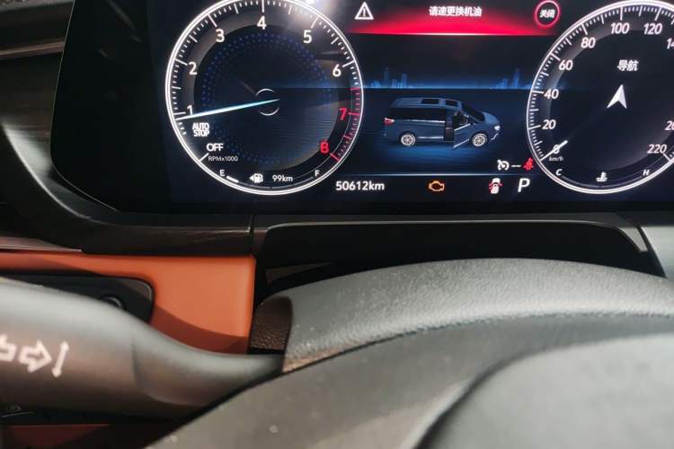Used Buick GL8 2022 ES Landtrek 653T Luxury Edition Odometer Close Up