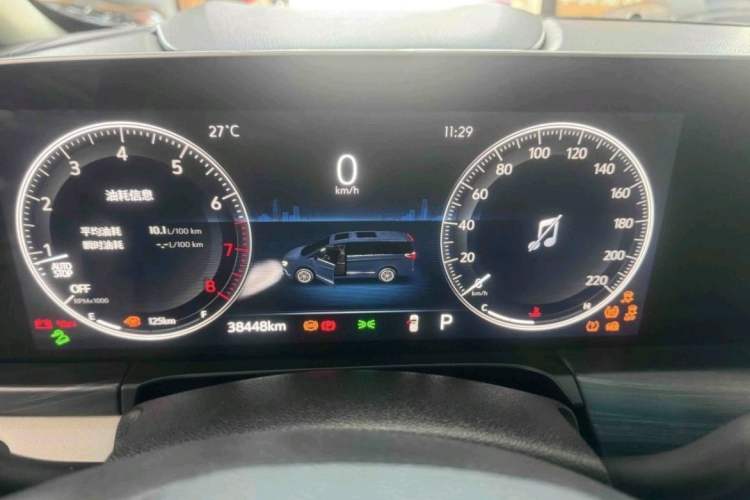 Used Buick GL8 2022 ES Landtrek 653T Comfort Edition Odometer Close Up