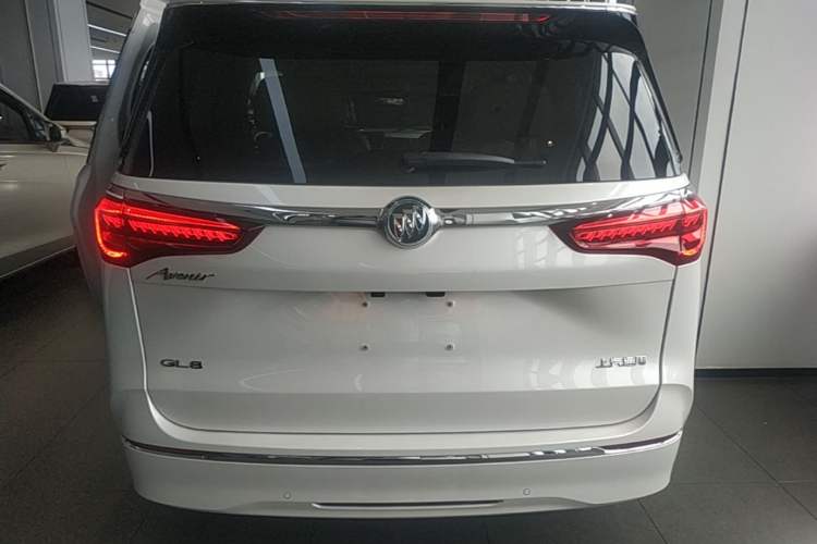 Used Buick GL8 2022 Avenir Aivia Six-Seat Deluxe Edition Rear