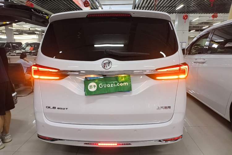 Used Buick GL8 2022 Land Business Class 652T Luxury Model Rear