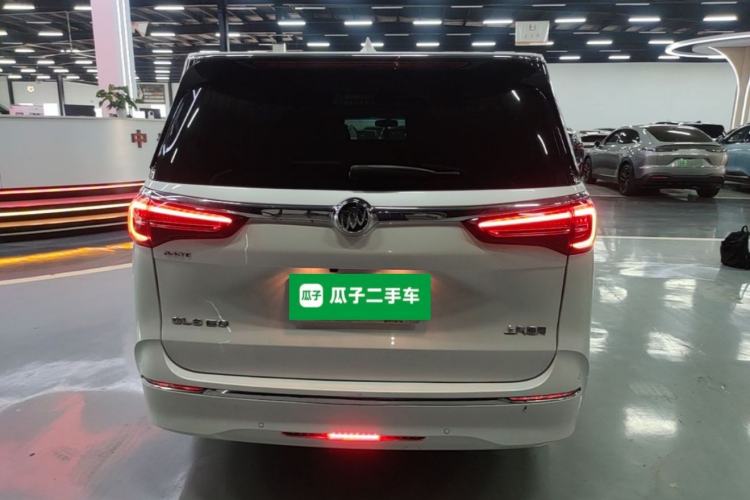 Used Buick GL8 2022 ES Landtrek 653T Comfort Edition Rear
