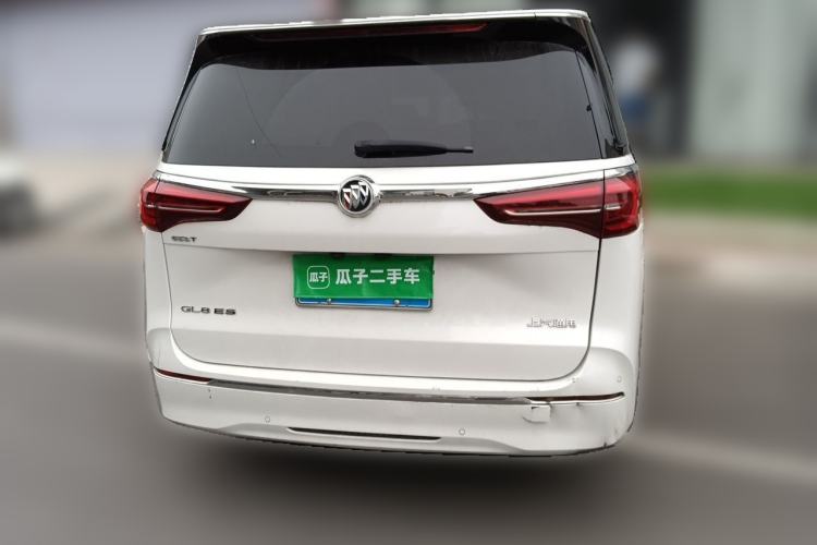 Used Buick GL8 2022 ES Landtrek 653T Luxury Edition Rear
