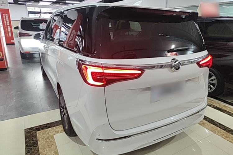 Used Buick GL8 2022 ES Land Cruiser 653T Luxury Model Rear Left 45 Deg
