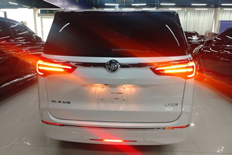 Used Buick GL8 2022 ES Landtrek 653T Comfort Edition Rear