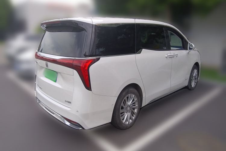 Used Buick GL8 2022 Facelift Avenir Aivia Six-Seat Deluxe Edition Rear Right 45 Deg