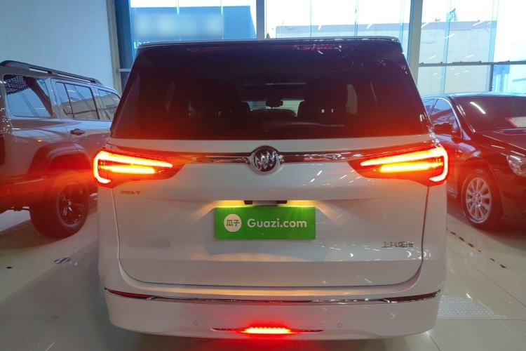 Used Buick GL8 2022 ES Landtrek 653T Luxury Edition Rear