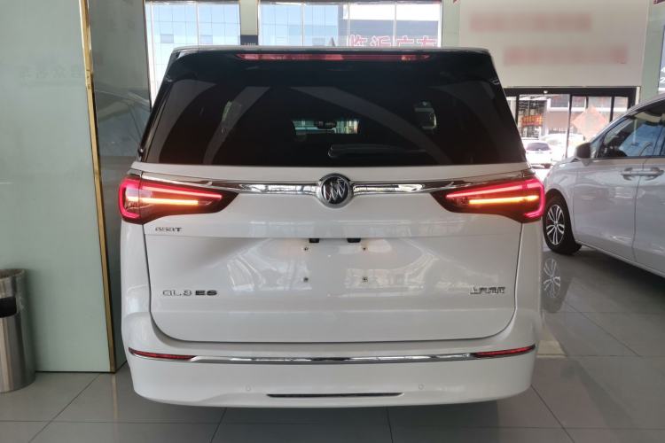 Used Buick GL8 2022 ES Landtrek 653T Flagship Model Rear