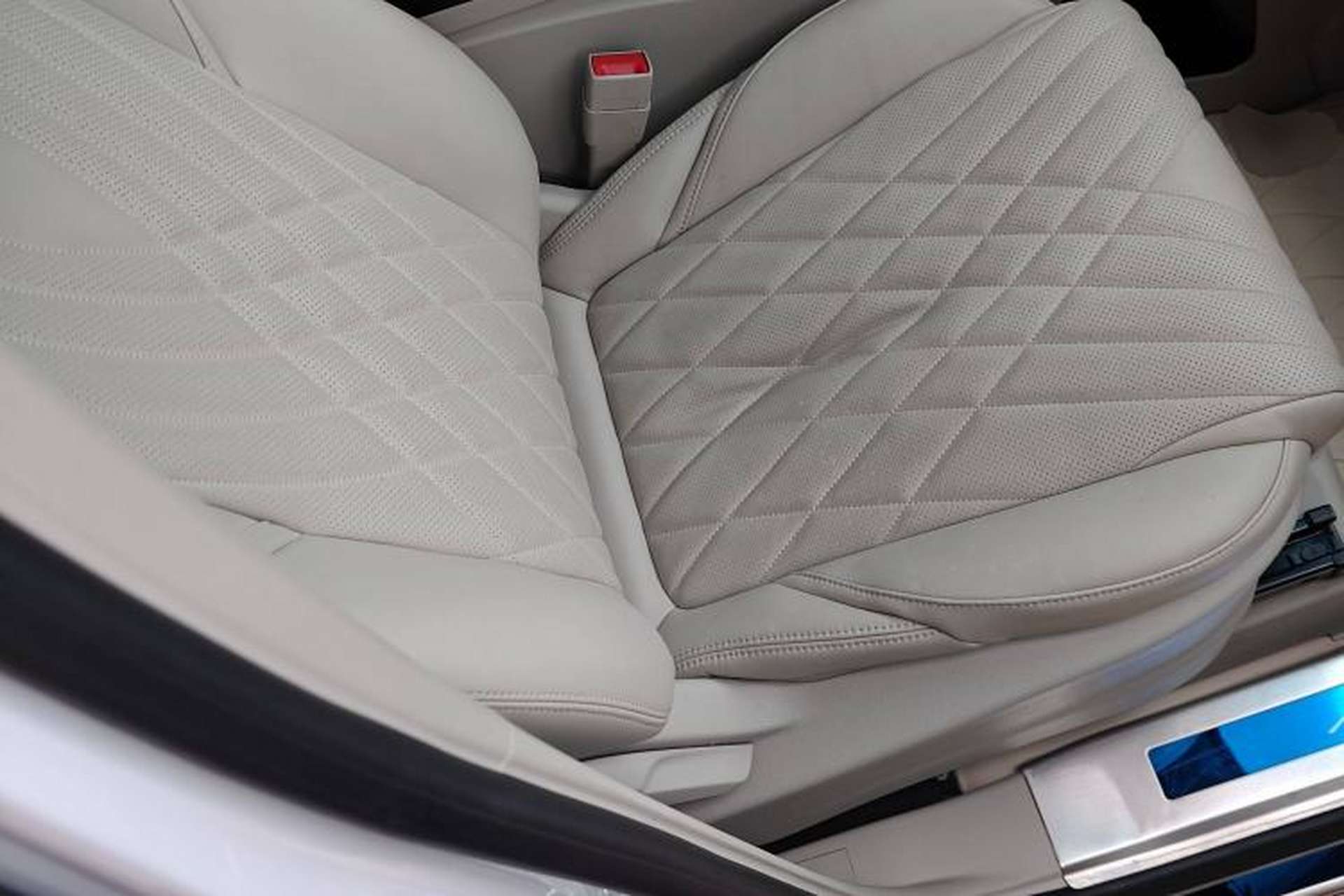 Used Buick GL8 2022 ES Landtrek 653T Comfort Edition Right Front Seat
