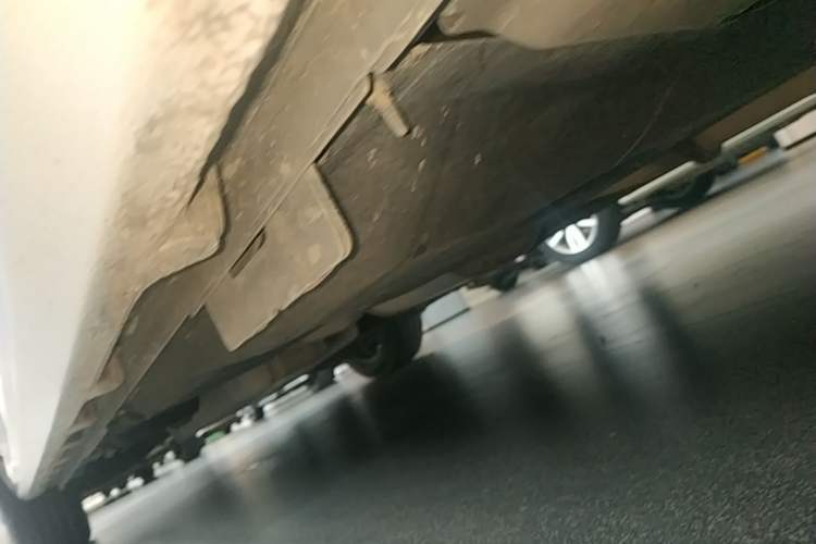 Used Buick GL8 2022 Avenir Aivia Six-Seat Deluxe Edition Right Side Sill