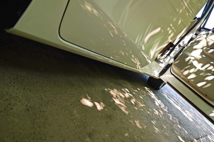Used Buick GL8 2022 ES Landtrek 653T Comfort Edition Right Side Sill