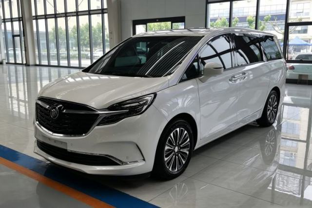 Used Buick GL8 2022 ES Landtrek 653T Flagship Model