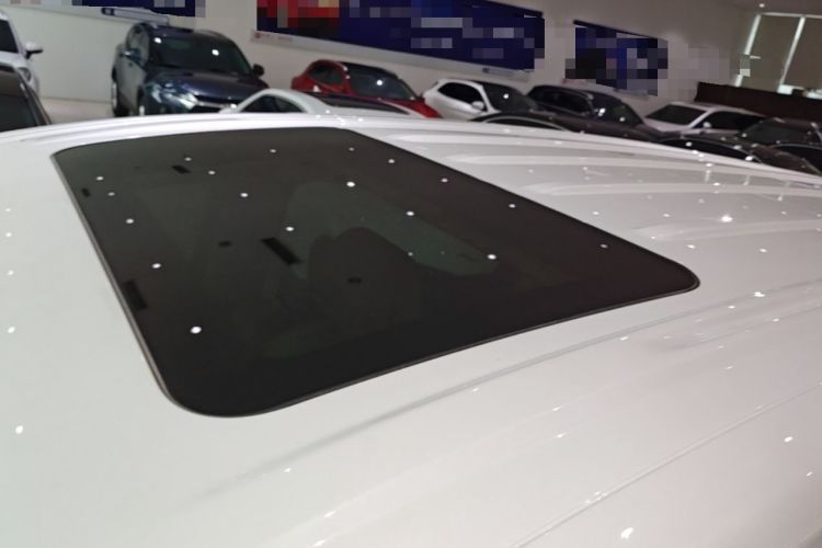 Used Buick GL8 2022 ES Landtrek 653T Luxury Edition Roof