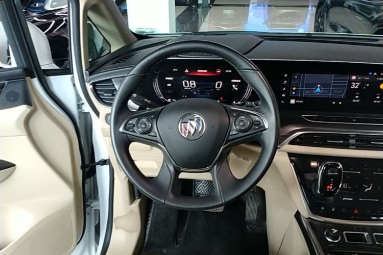 Used Buick GL8 2022 ES Landtrek 653T Luxury Edition Steering Wheel