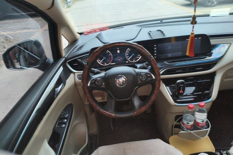 Used Buick GL8 2022 ES Landtrek 653T Luxury Edition Steering Wheel