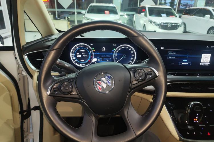 Used Buick GL8 2022 ES Land Cruiser 653T Luxury Model Steering Wheel