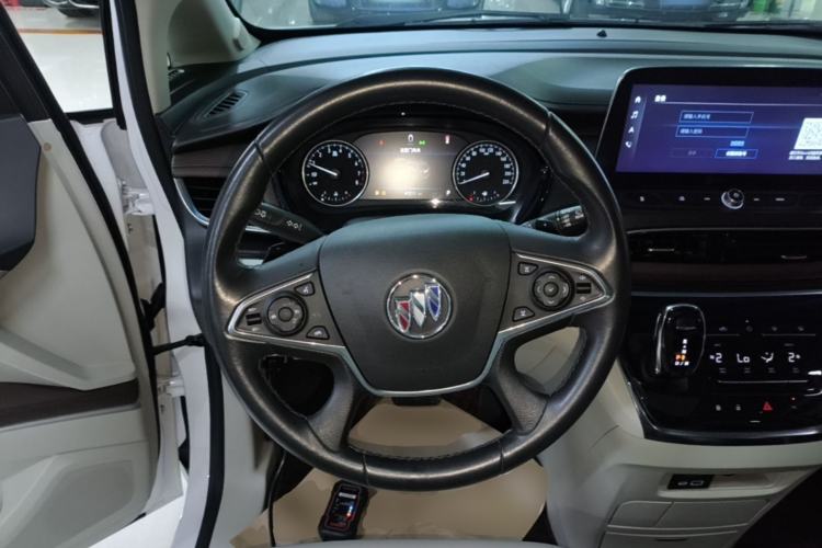 Used Buick GL8 2022 Land Business Class 652T Luxury Model Steering Wheel