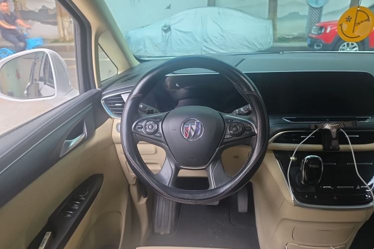 Used Buick GL8 2022 ES Landtrek 653T Luxury Edition Steering Wheel